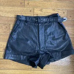 ダーリッチ ショートパンツ