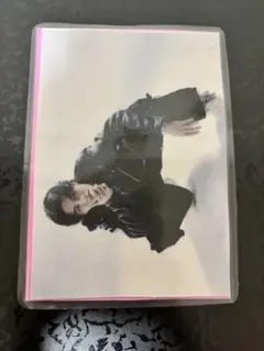 Item thumbnail for item 093bd19a-c54e-4e88-9e60-326b5813320f