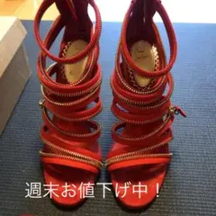 クリスチャンルブタン の真っ赤なピンヒール