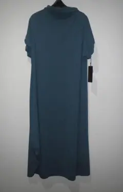 ローブロングワンピース　新品未使用品38(Ｍ)サイズ