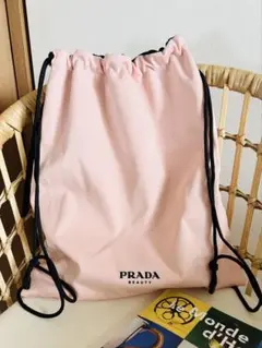 PRADA　フレグランスギフト　防水　リバーシブル　巾着型リュック　ノベルティー