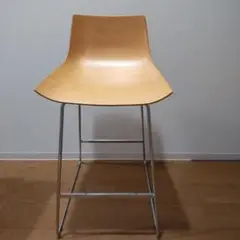 アクタスカウンターチェア