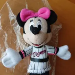 ミニーマウス 　阪神タイガース ぬいぐるみ　キーホルダー