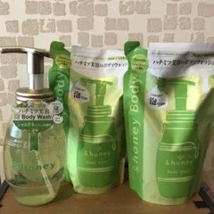 Item thumbnail for item 07229be9-f10b-45ec-9751-c3b8afec47f3