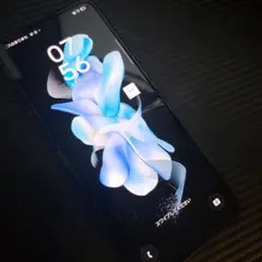 美品 Galaxy Z Flip4 ブラック SIMフリー 判定〇 128GB