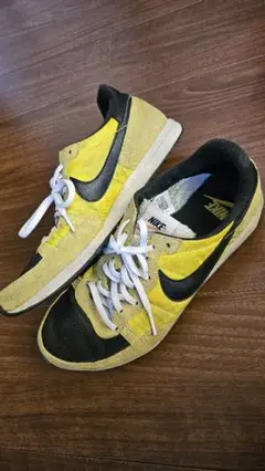 Item thumbnail for item c28ffd9f-7373-4c45-af3b-56b52593f365