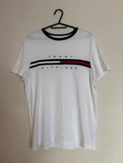 美品 TOMMY HILFIGER 半袖Tシャツ　Ｍ