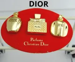 希少 DIOR ディオール 非売品 香水瓶 ピンバッジ