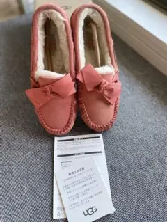 正規品 美品 UGG DAKOTA モカシン サイズ24 VCRL 箱付き