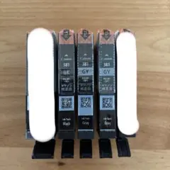 Item thumbnail for item f7c493e4-17c0-47b2-9b4a-d216f0baf33f