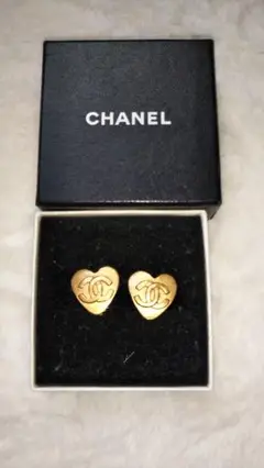 CHANEL イヤリング