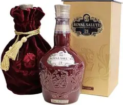ROYAL SALUTE ロイヤルサルート21年 赤とミニボトルのセットです。