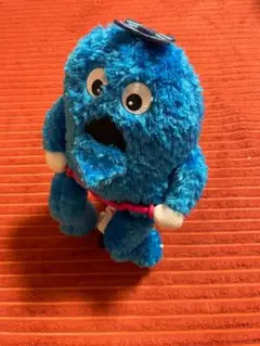 UQモバイル　ムック　人形
