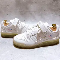 定価（税込） 11,000円 adidas FORUM LOW 24cm