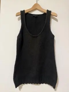 Item thumbnail for item de90fe59-86e3-4637-9915-7dc1a07496dd