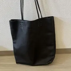 ブラックレザートートバッグ