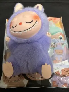 ラブブ レプリカ