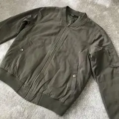 Item thumbnail for item ec2cfe28-d4a3-4ee0-8f88-f3eac2596c62