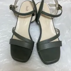 Item thumbnail for item 66172784-f476-4d6f-a6df-f712dba9e9ed