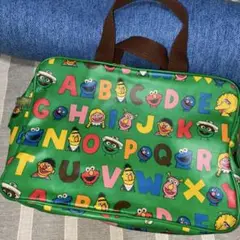 セサミストリート　バッグ
