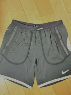 Nike Dri-FIT ランニングショーツ L