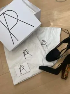 Paul Andrewのパンプス