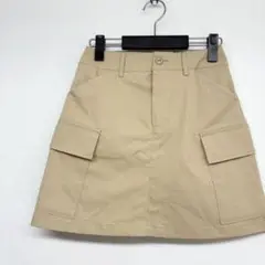 ベージュ　ミニスカート　台形　Mサイズ　後ろゴムウエスト