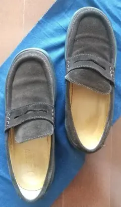 Item thumbnail for item ae97eaea-71a7-424d-a9dd-f6783b761c00