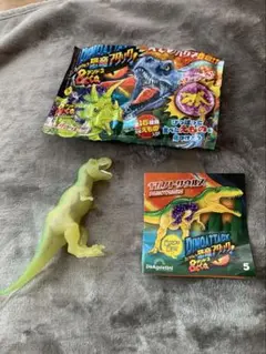 恐竜アタックギガノトサウルス。