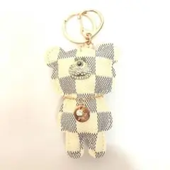 キラキラ クマ クマさん キーホルダー チャーム キーリング ブラウン 白色