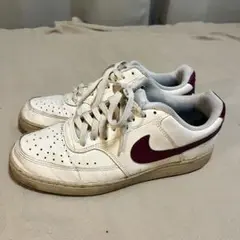 NIKE コートビジョン ホワイト バーガンディ スニーカー