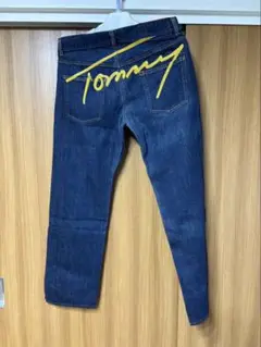 Tommy デニム　Lサイズ