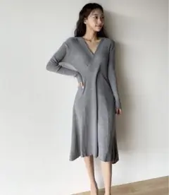 【期間限定値下げ中】ブルーグレー ニット Vネック 長袖 ワンピース