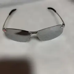 スポーツスタイル メタルフレーム サングラス