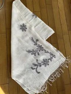 麻のショール