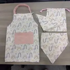 訳あり！エプロン＆三角巾４点セット　虹　Sサイズ　110～120cm