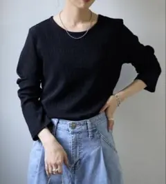 光沢凸凹 ロングスリーブトップス　ブラック