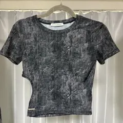 ÉTRE AU SOMMET クロップドTシャツ グレー