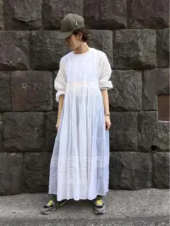 injiri/インジリ　刺繍レースギャザーワンピース