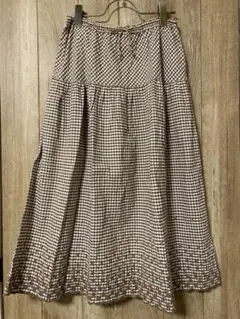 USED★ハグオーワー★裾スカラップ刺繍チェックスカート