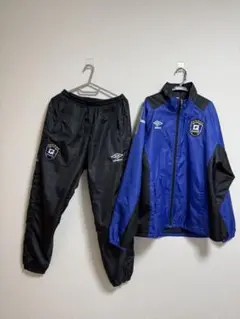 履正社高校サッカー部　白と赤の練習着　2点セット　半袖 adidas アディダス サッカー日本代表 ウエア 練習着