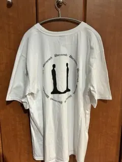 Ubermensch Tシャツ