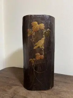広常作　桐工芸と加賀蒔絵の花いれです 広常作 桐工芸と加賀蒔絵の花いれです 金沢蒔絵 高蒔絵 桐製