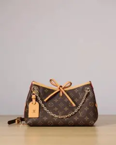 Louis Vuitton モノグラム ショルダーバッグ