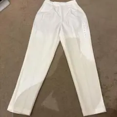 GU ホワイト ハイウエストスラックス
