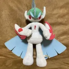 ポケモンセンター★メガ進化　ぬいぐるみ　26種類セット メガシンカしたポケモンたちのぬいぐるみが、ポケモンセンターに