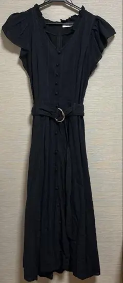 REDYAZEL ブラックロングワンピース ノースリーブ　ウエストベルト付き