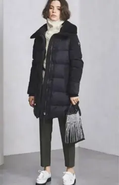 【美品】カナダグースXSブラック ラベル
