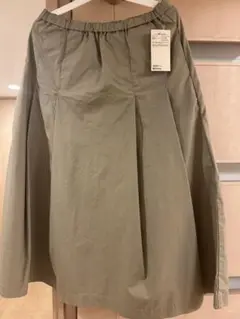MUJI タックスカート M-L ベージュ　ストレッチ　高密度織り
