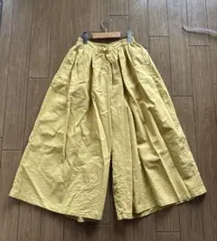 Live in comfort ふわっとスカート見え麻混ロングキュロットイエロー